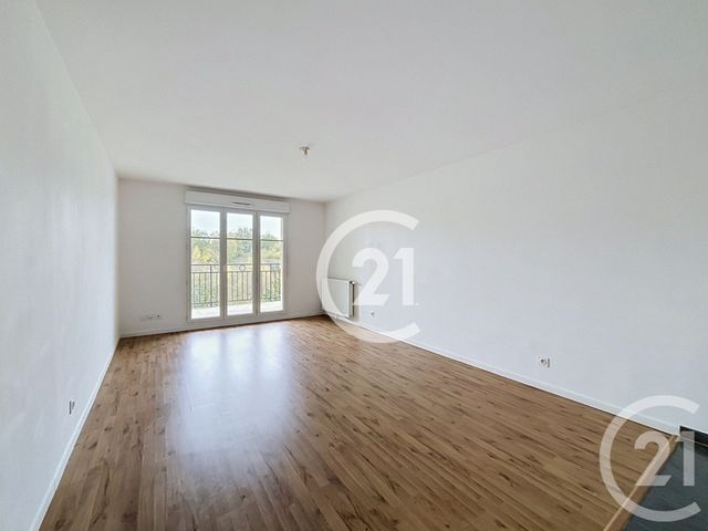 Appartement F3 à louer - 3 pièces - 61.69 m2 - EVREUX - 27 - HAUTE-NORMANDIE - Century 21 Harmony