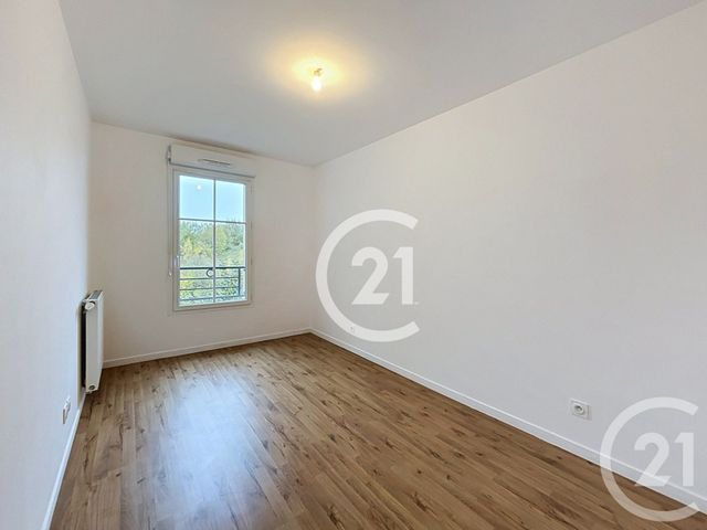 Appartement F3 à louer - 3 pièces - 61.69 m2 - EVREUX - 27 - HAUTE-NORMANDIE - Century 21 Harmony
