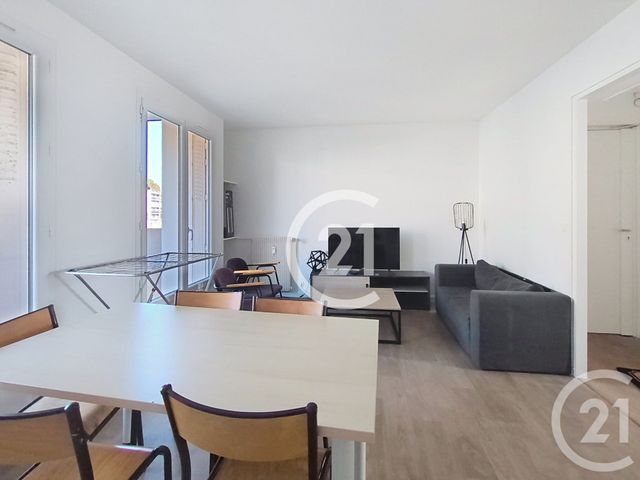 Appartement F4 à louer - 4 pièces - 71.35 m2 - EVREUX - 27 - HAUTE-NORMANDIE - Century 21 Harmony